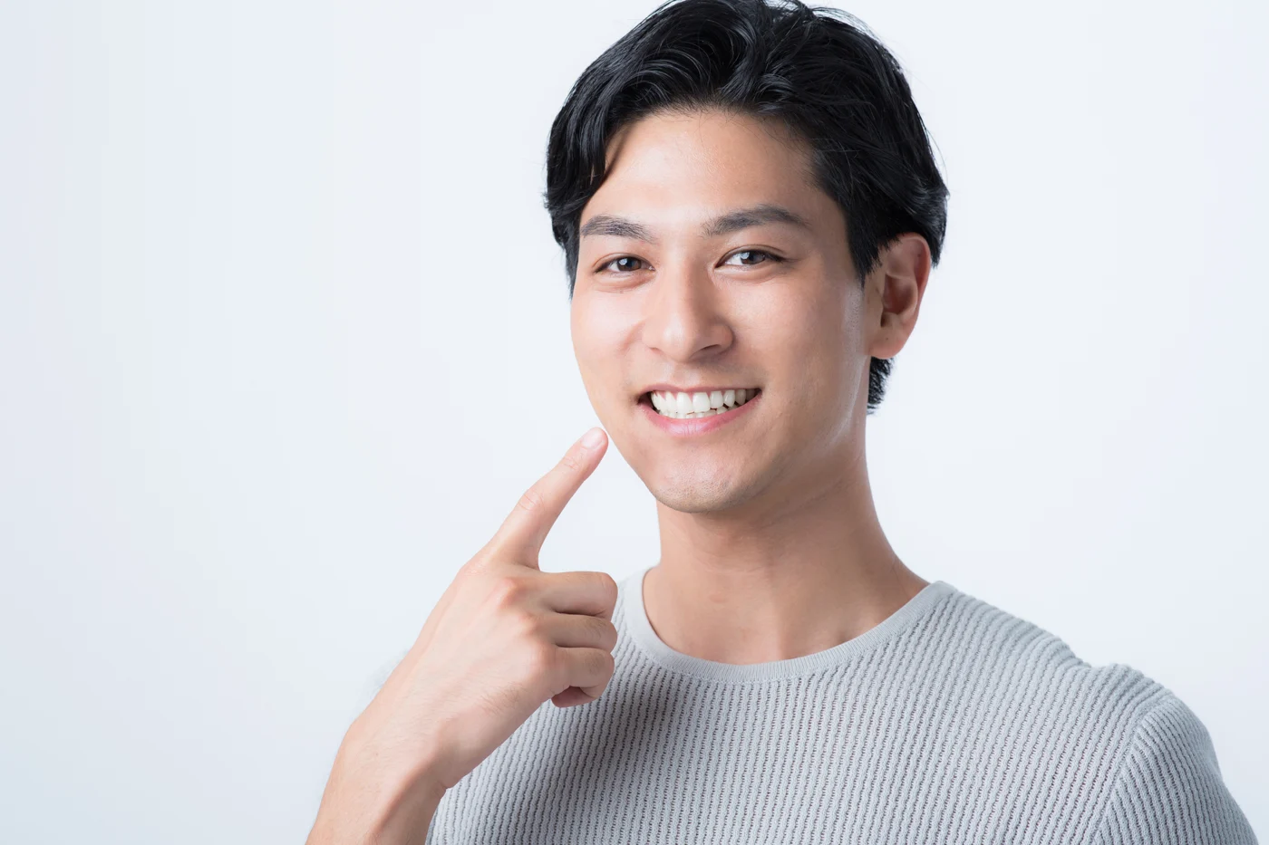 歯の噛み合わせ、正しい位置はどこ？セルフチェックと矯正での改善方法【日本歯科静岡院長が解説！】の参考画像