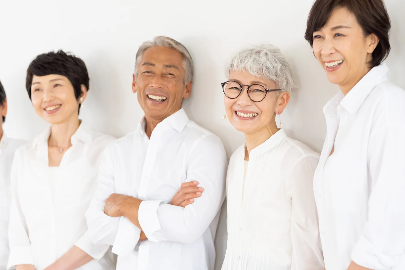 60代からの歯列矯正で後悔しないために！成功のためのポイントを解説【日本歯科札幌院長が解説！】の参考画像